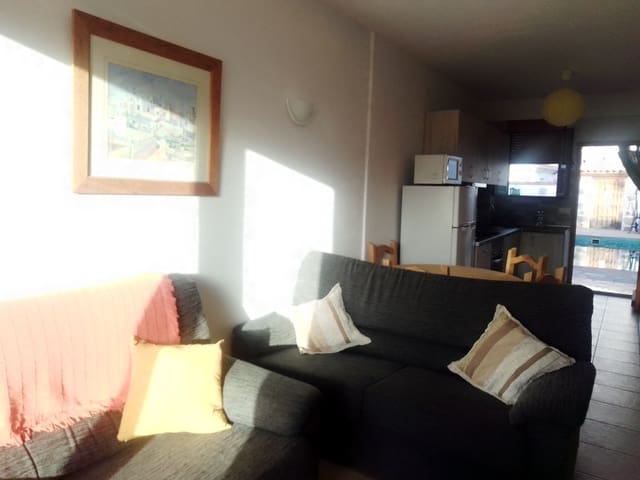 2 bedroom Apartment for holiday rental in Pinos del Valle, El Pinar with pool garage - € 150 (Ref: 6658248)