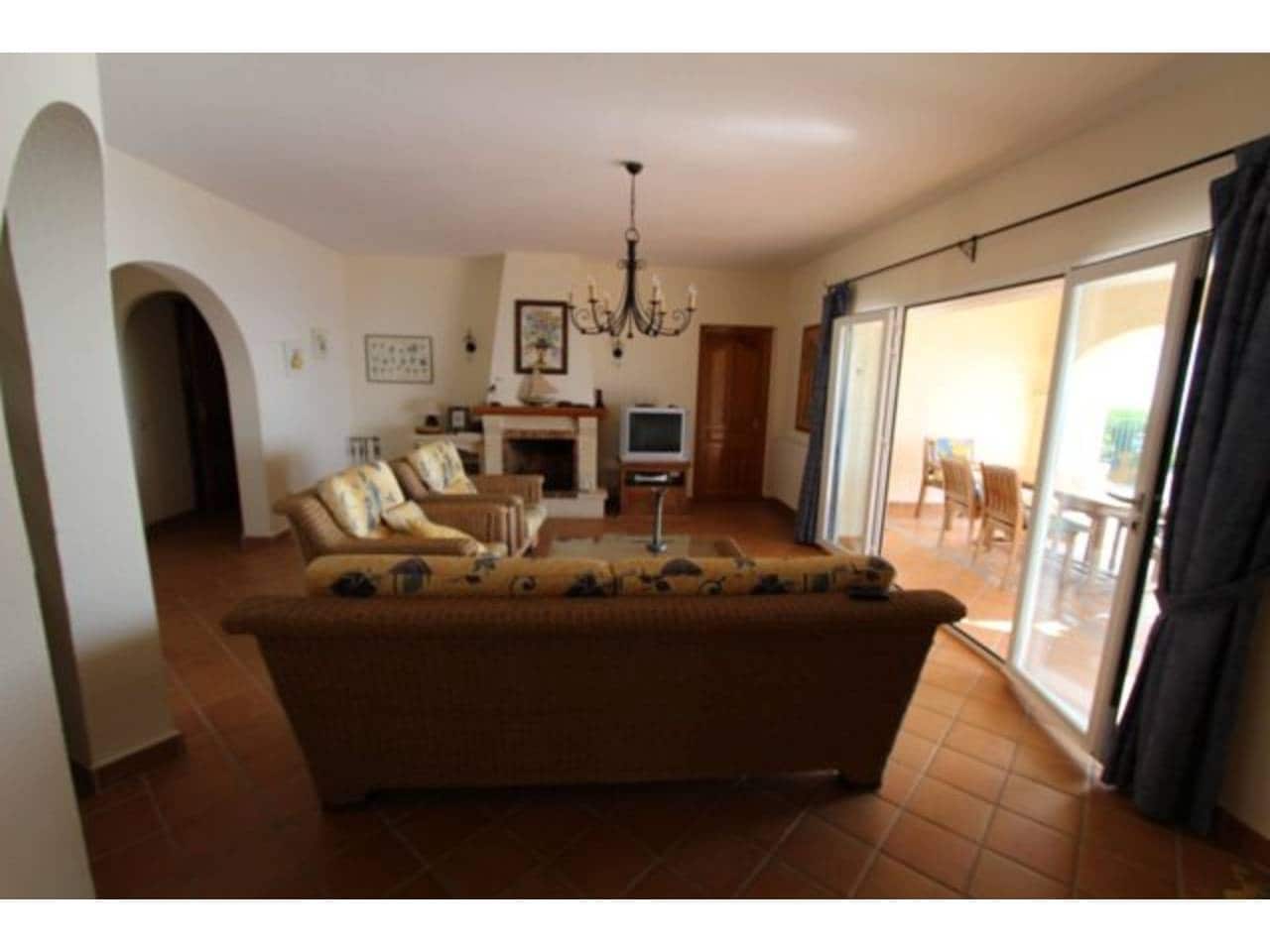 4 slaapkamer Villa te koop in Benitachell / Benitatxell met zwembad garage - € 1.250.000 (Ref: 3735520)