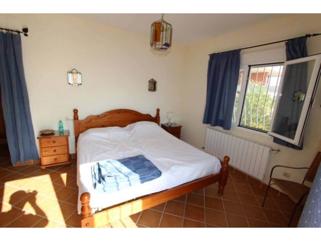 4 slaapkamer Villa te koop in Benitachell / Benitatxell met zwembad garage - € 1.250.000 (Ref: 3735520)