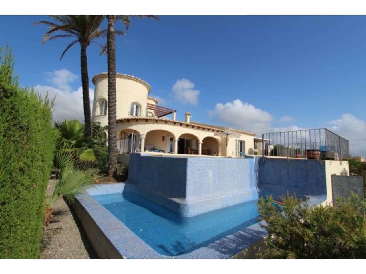 4 slaapkamer Villa te koop in Benitachell / Benitatxell met zwembad garage - € 1.250.000 (Ref: 3735520)