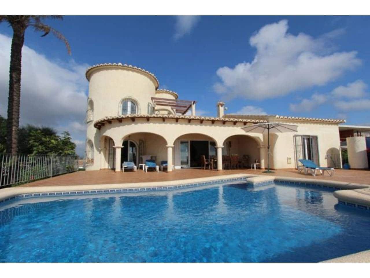 4 slaapkamer Villa te koop in Benitachell / Benitatxell met zwembad garage - € 1.250.000 (Ref: 3735520)