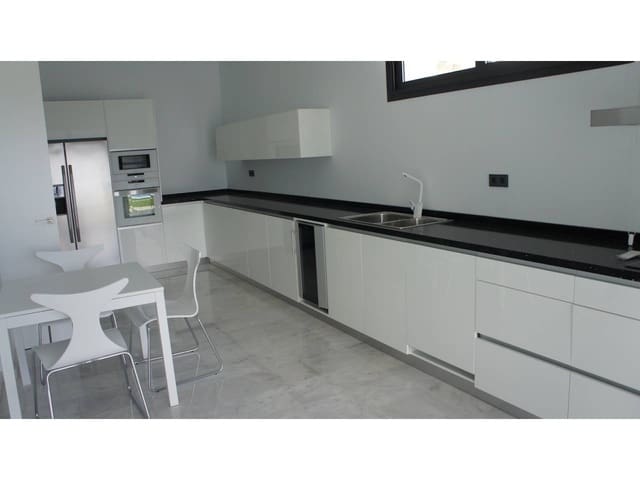 5 sovrum Villa till salu i Altea med pool garage - 1 990 000 € (Ref: 3735529)