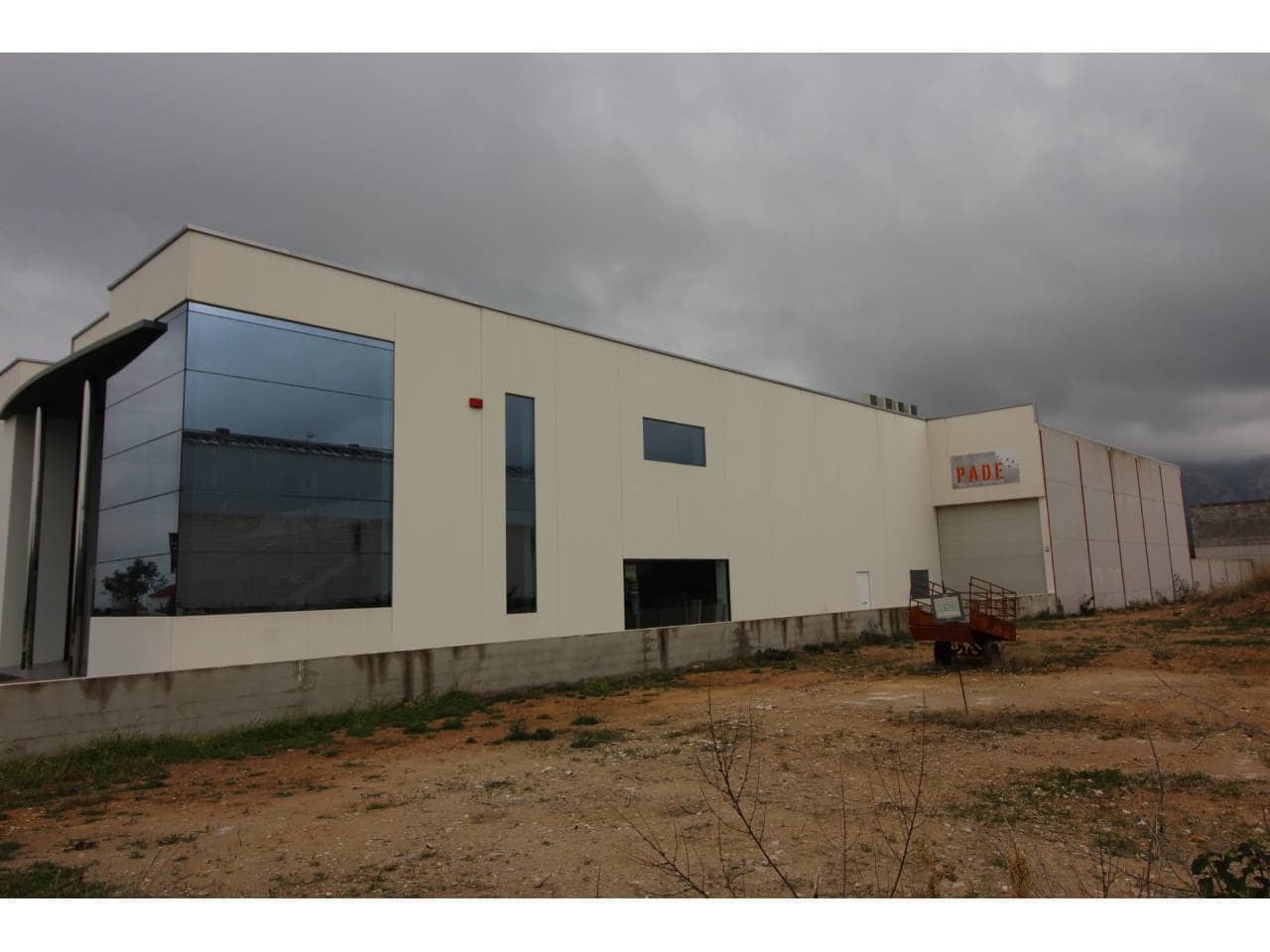 Commercial for sale in Pego - € 950,000 (Ref: 3804928)