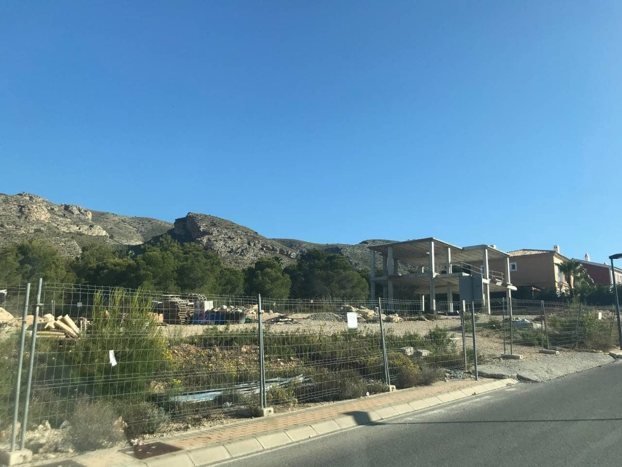 6 quarto Moradia para venda em Finestrat com garagem - 750 000 € (Ref: 4346384)