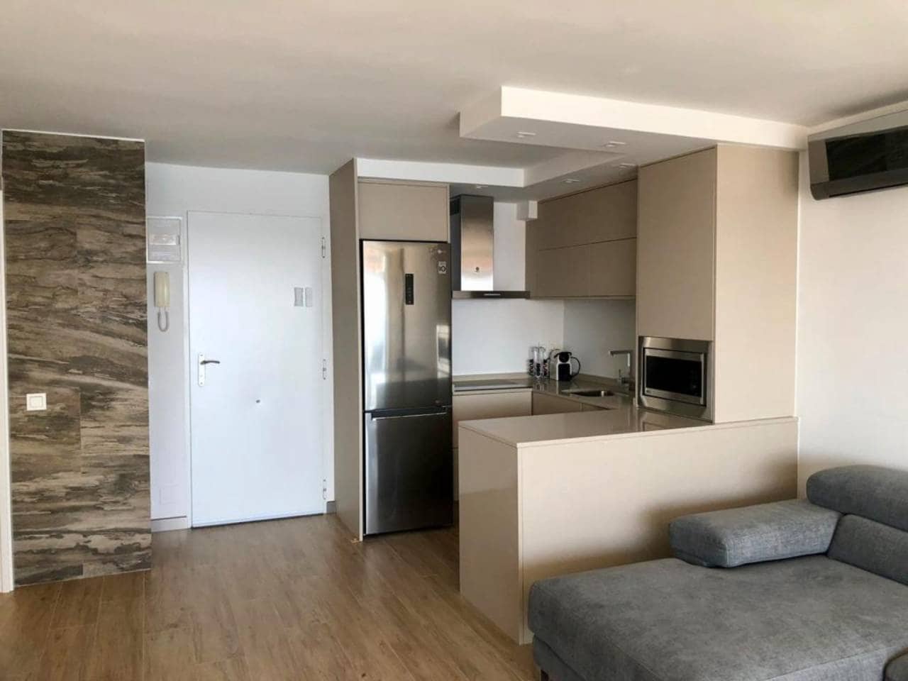 Studio til salgs i Benidorm med garasje - € 260 000 (Ref: 5774096)