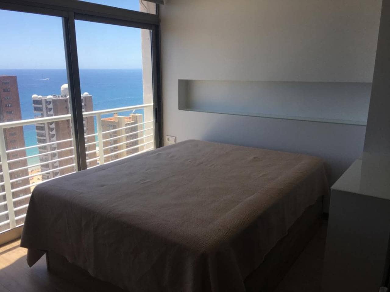 Studio til salgs i Benidorm med garasje - € 260 000 (Ref: 5774096)