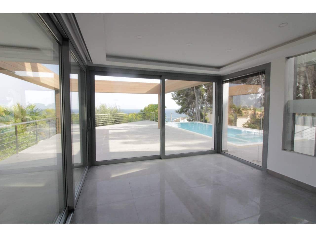 4 makuuhuone Huvila myytävänä paikassa Benissa mukana uima-altaan - 1 900 000 € (Ref: 5774141)