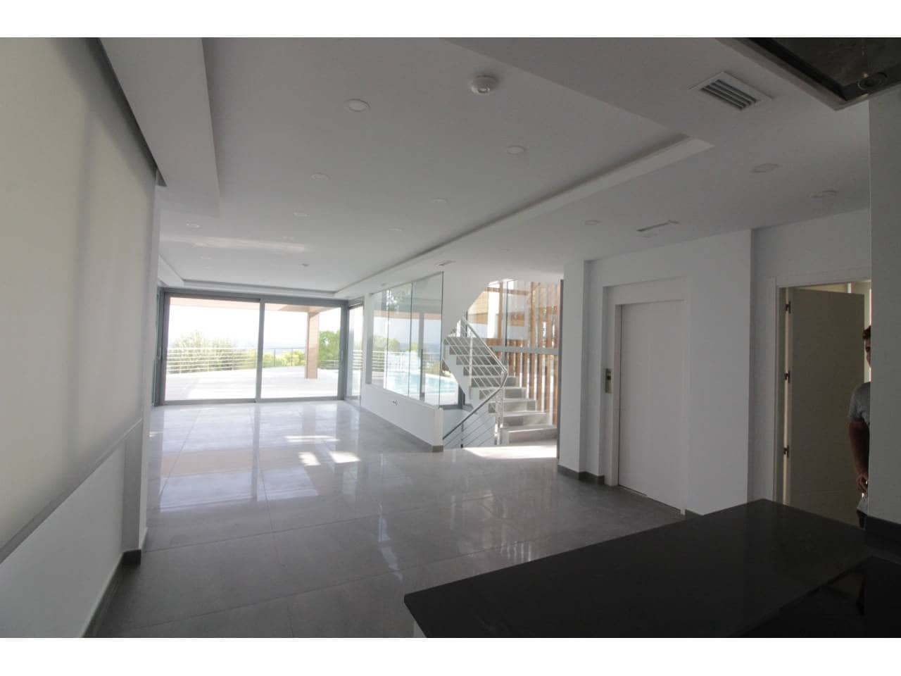 4 makuuhuone Huvila myytävänä paikassa Benissa mukana uima-altaan - 1 900 000 € (Ref: 5774141)