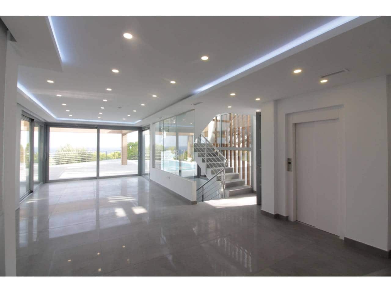 4 makuuhuone Huvila myytävänä paikassa Benissa mukana uima-altaan - 1 900 000 € (Ref: 5774141)