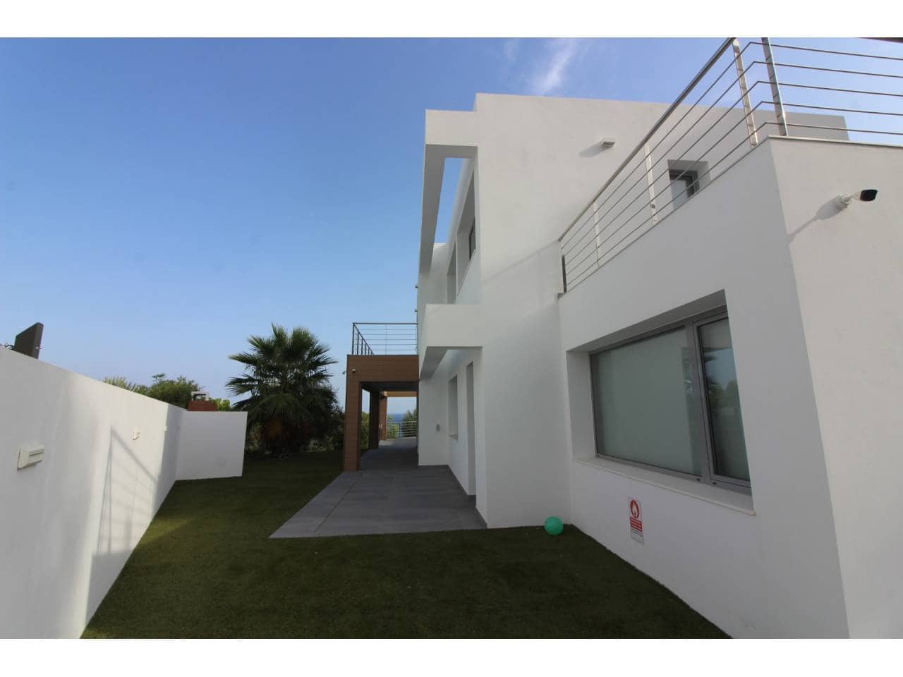 4 makuuhuone Huvila myytävänä paikassa Benissa mukana uima-altaan - 1 900 000 € (Ref: 5774141)