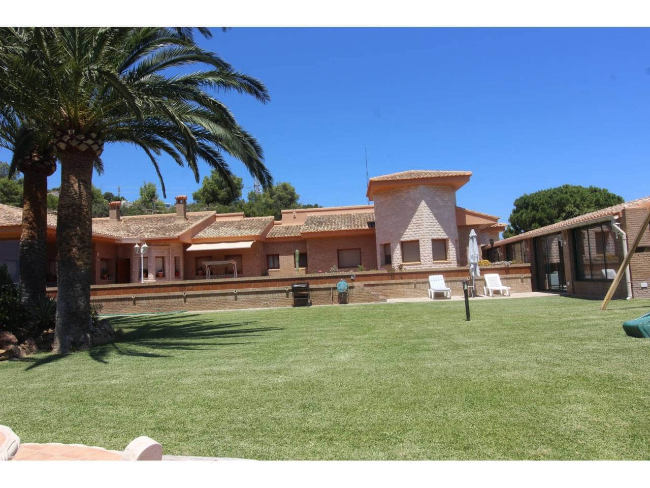 6 Zimmer Villa zu verkaufen in Calpe / Calp mit Pool Garage - 2.250.000 € (Ref: 5774175)