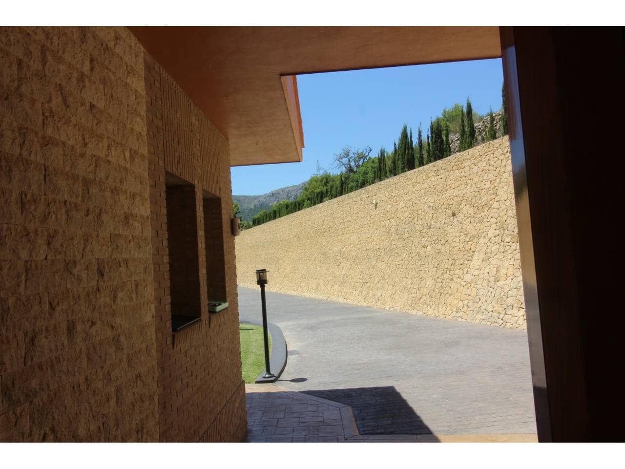 6 Zimmer Villa zu verkaufen in Calpe / Calp mit Pool Garage - 2.250.000 € (Ref: 5774175)