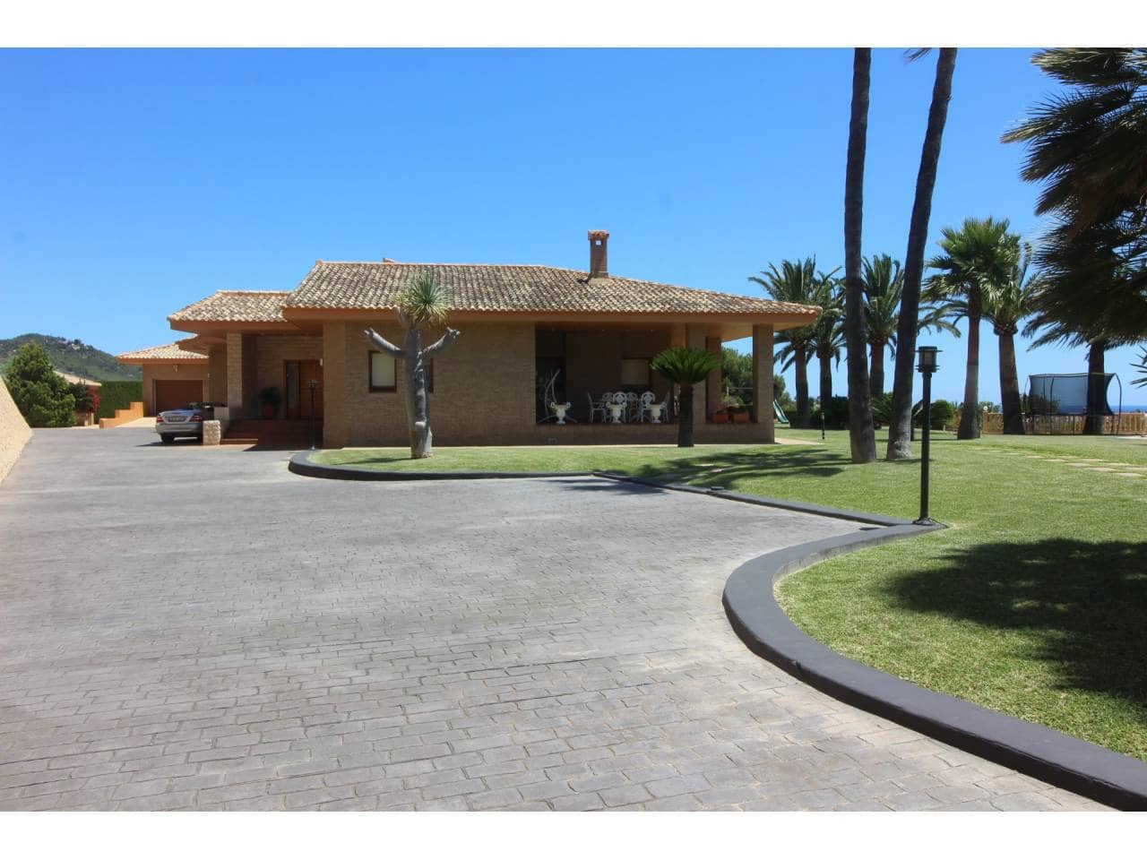 6 Zimmer Villa zu verkaufen in Calpe / Calp mit Pool Garage - 2.250.000 € (Ref: 5774175)