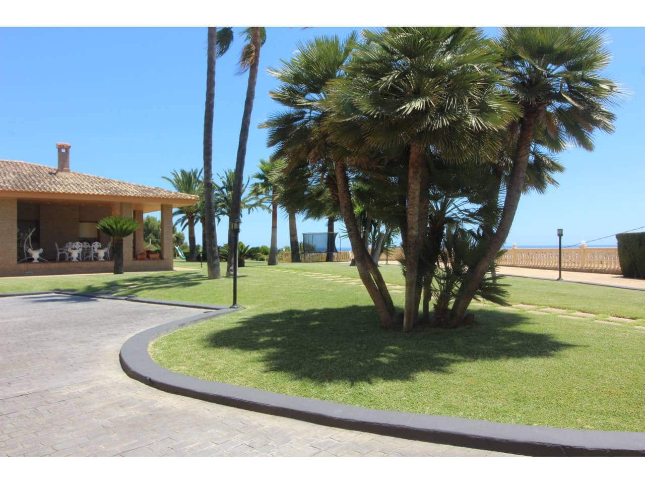 6 Zimmer Villa zu verkaufen in Calpe / Calp mit Pool Garage - 2.250.000 € (Ref: 5774175)