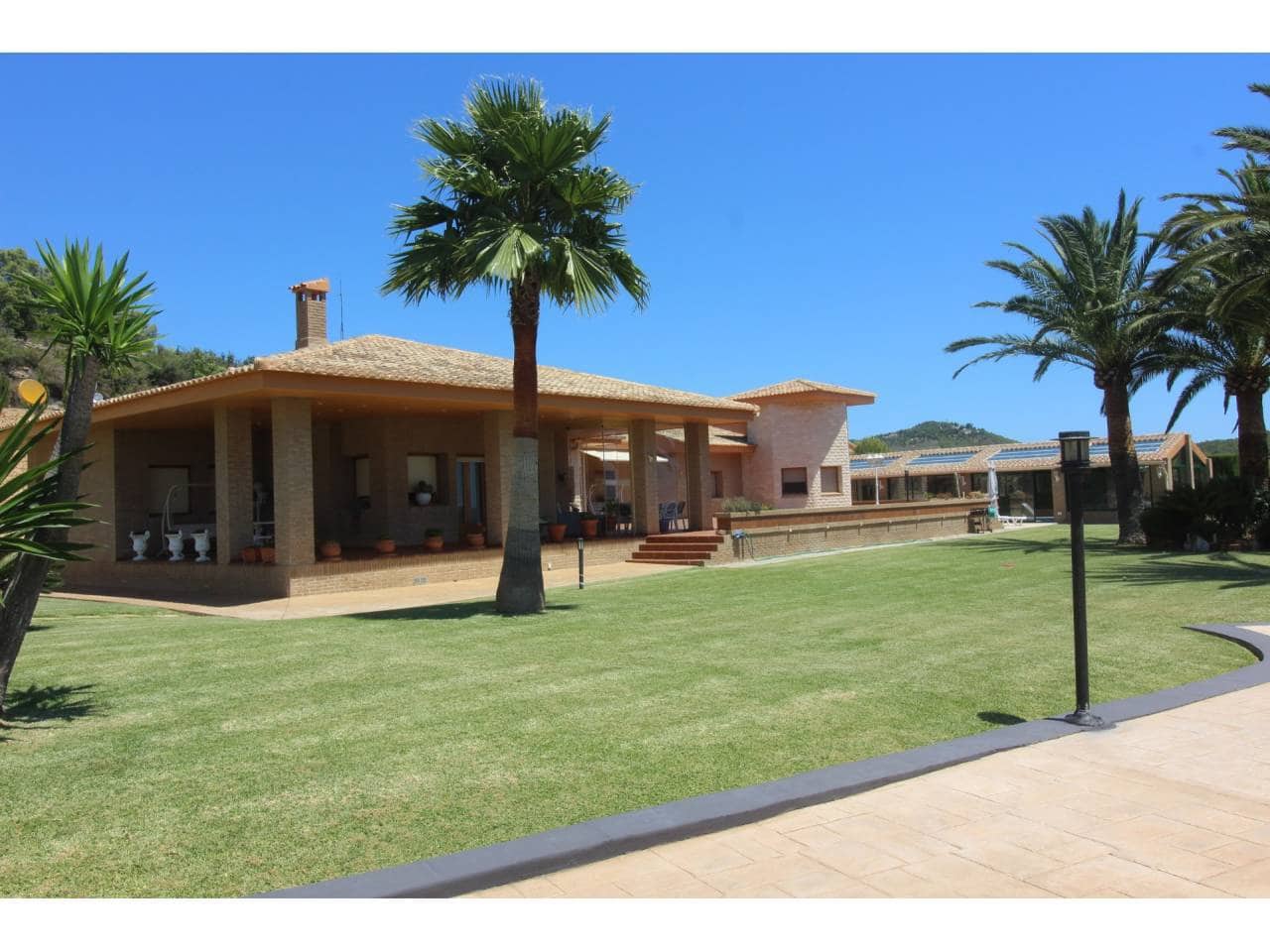 6 Zimmer Villa zu verkaufen in Calpe / Calp mit Pool Garage - 2.250.000 € (Ref: 5774175)