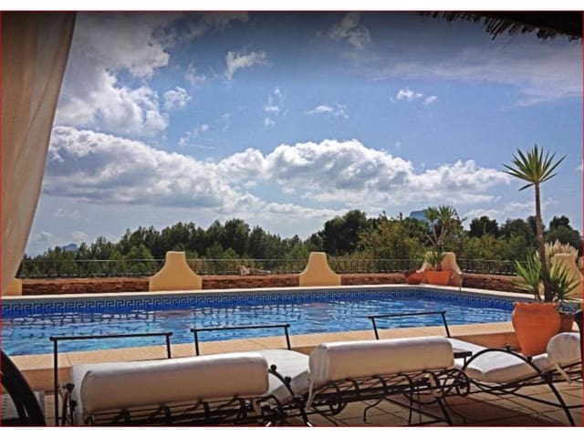 8 makuuhuone Huvila myytävänä paikassa Benissa mukana uima-altaan 
autotalli - 1 250 000 € (Ref: 5774176)