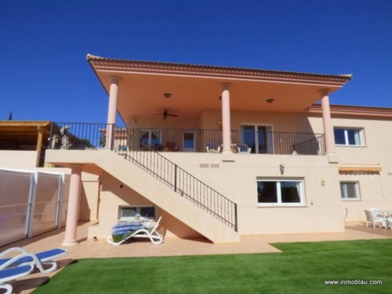 7 soveværelse Villa til salg i Alfaz del Pi / L'Alfas del Pi med swimmingpool garage - € 699.000 (Ref: 5774228)