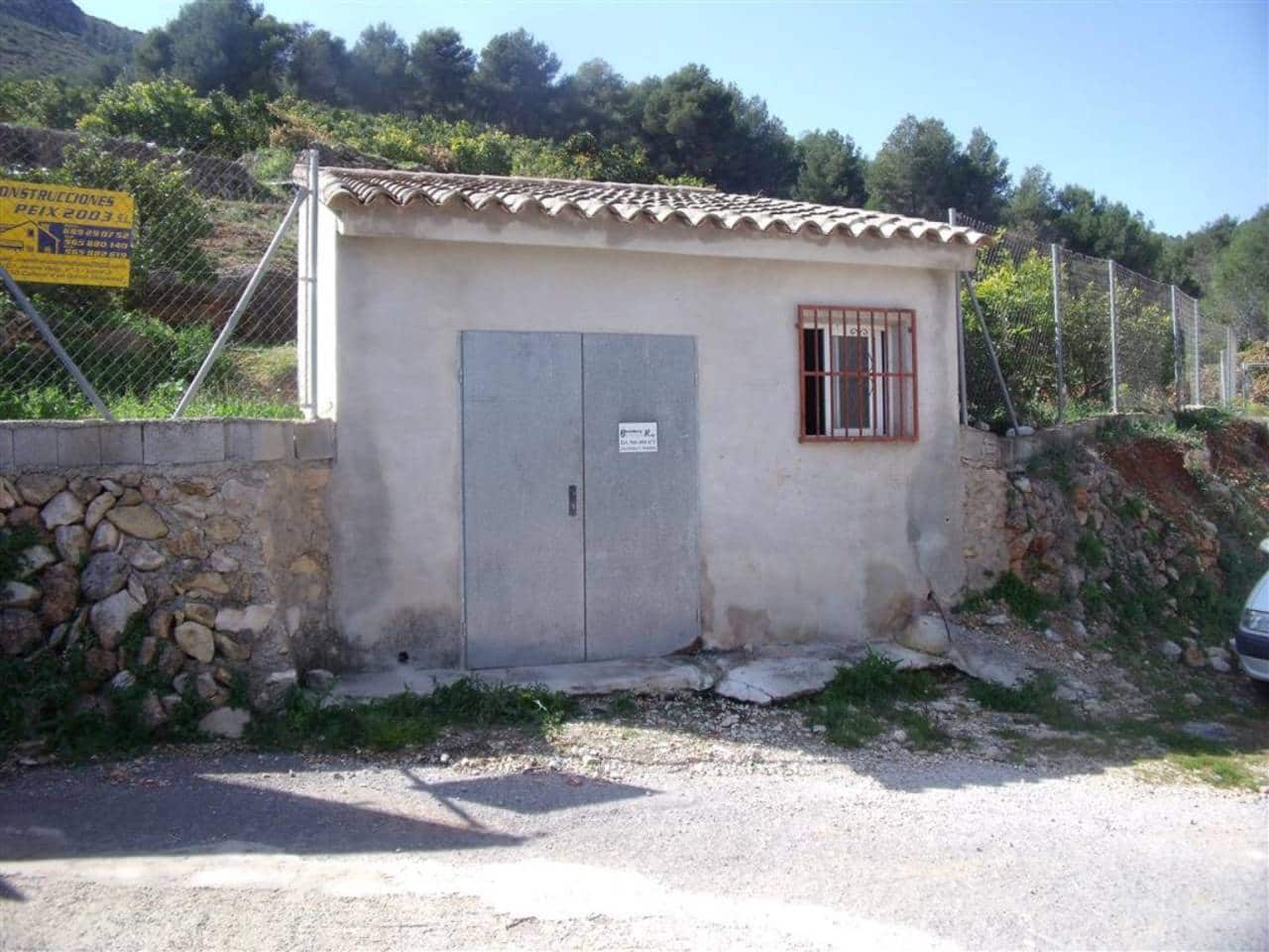 Mark till salu i Callosa d'En Sarria - 360 000 € (Ref: 5774234)