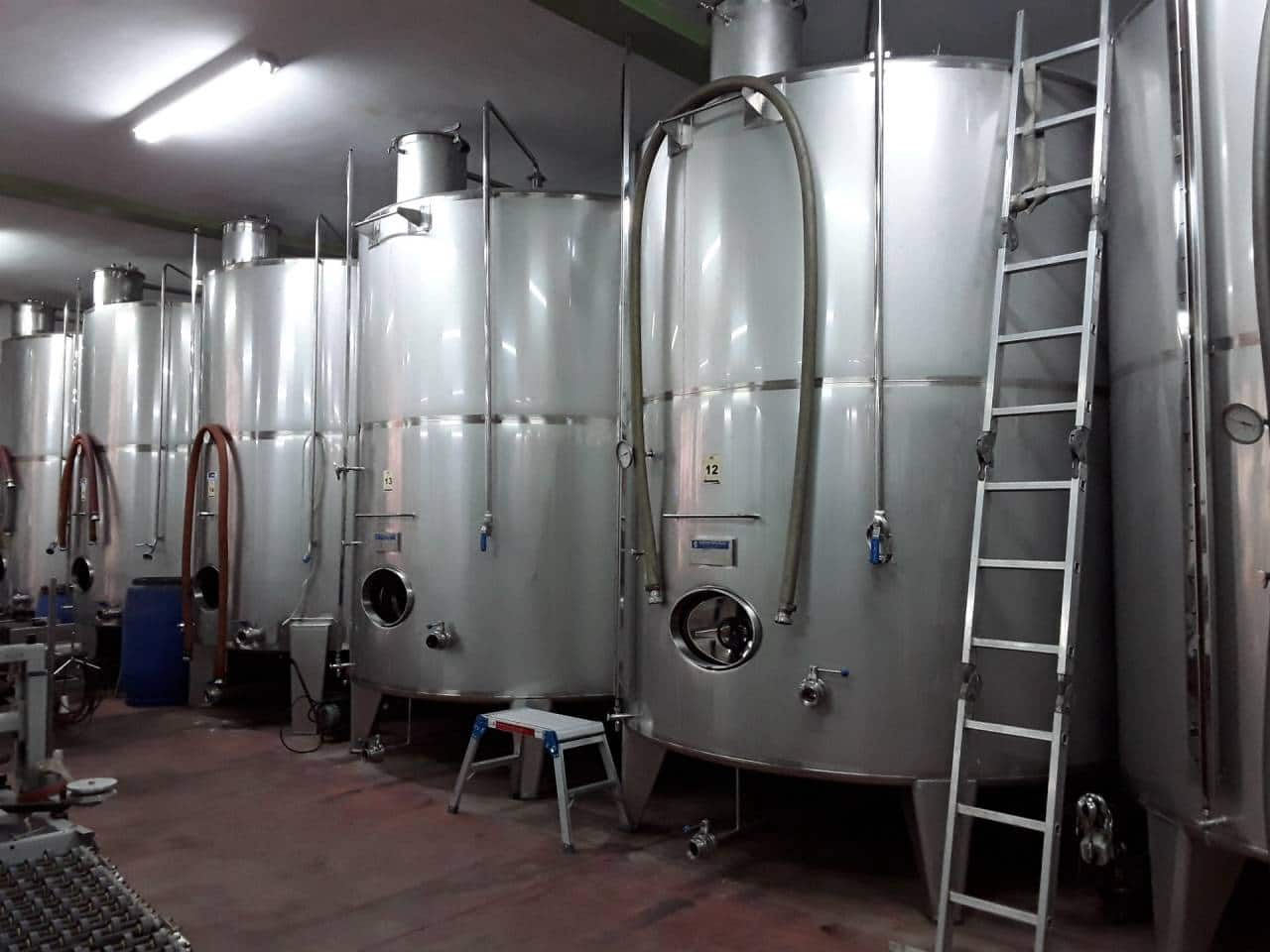 Erhverv til salg i Mota del Cuervo - € 1.200.000 (Ref: 5774247)