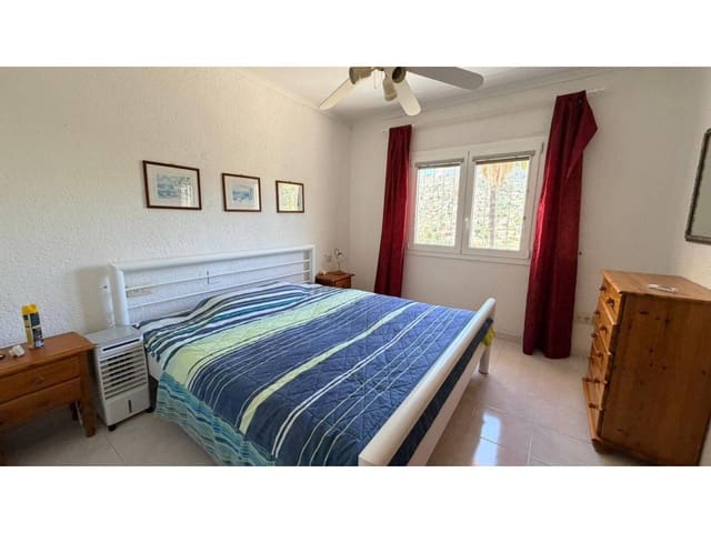 4 makuuhuone Huvila myytävänä paikassa Canuta, Calpe / Calp mukana uima-altaan 
autotalli - 865 000 € (Ref: 5774281)
