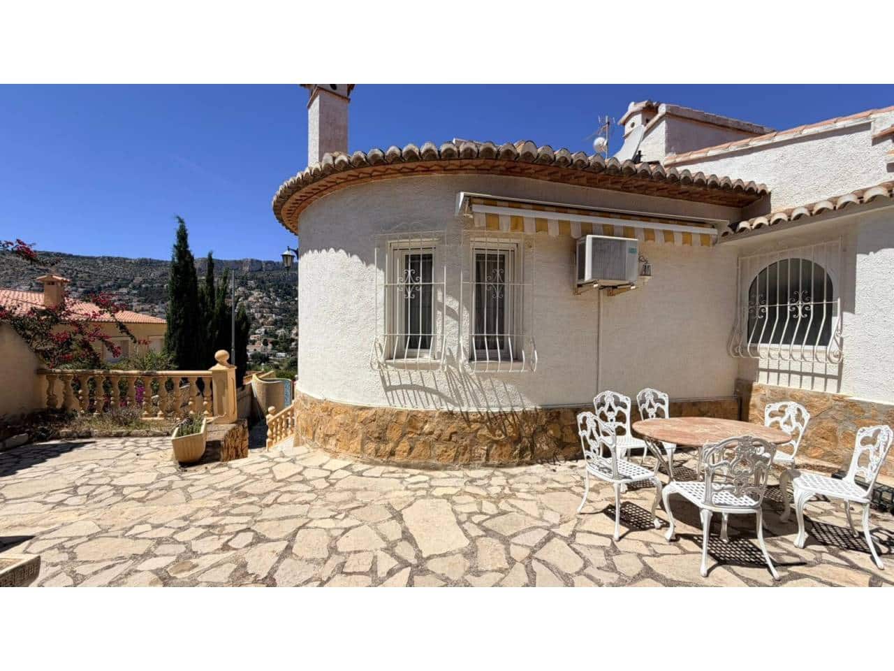4 soveværelse Villa til salg i Calpe / Calp med swimmingpool garage - € 865.000 (Ref: 5774281)