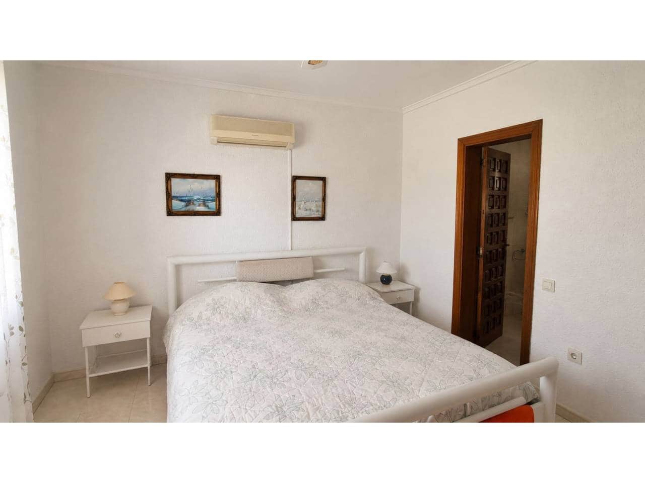 4 soveværelse Villa til salg i Calpe / Calp med swimmingpool garage - € 865.000 (Ref: 5774281)