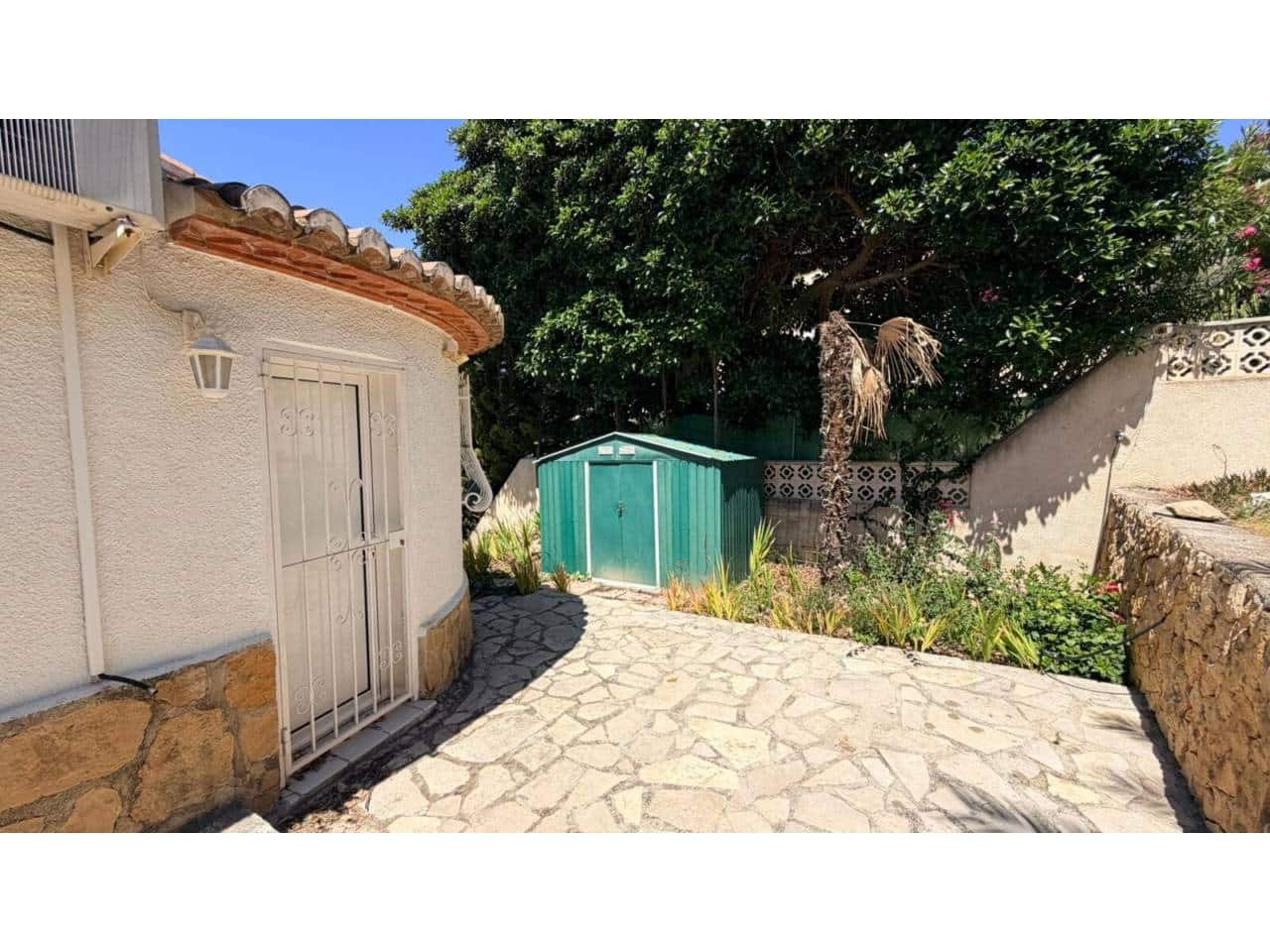 4 soveværelse Villa til salg i Calpe / Calp med swimmingpool garage - € 865.000 (Ref: 5774281)