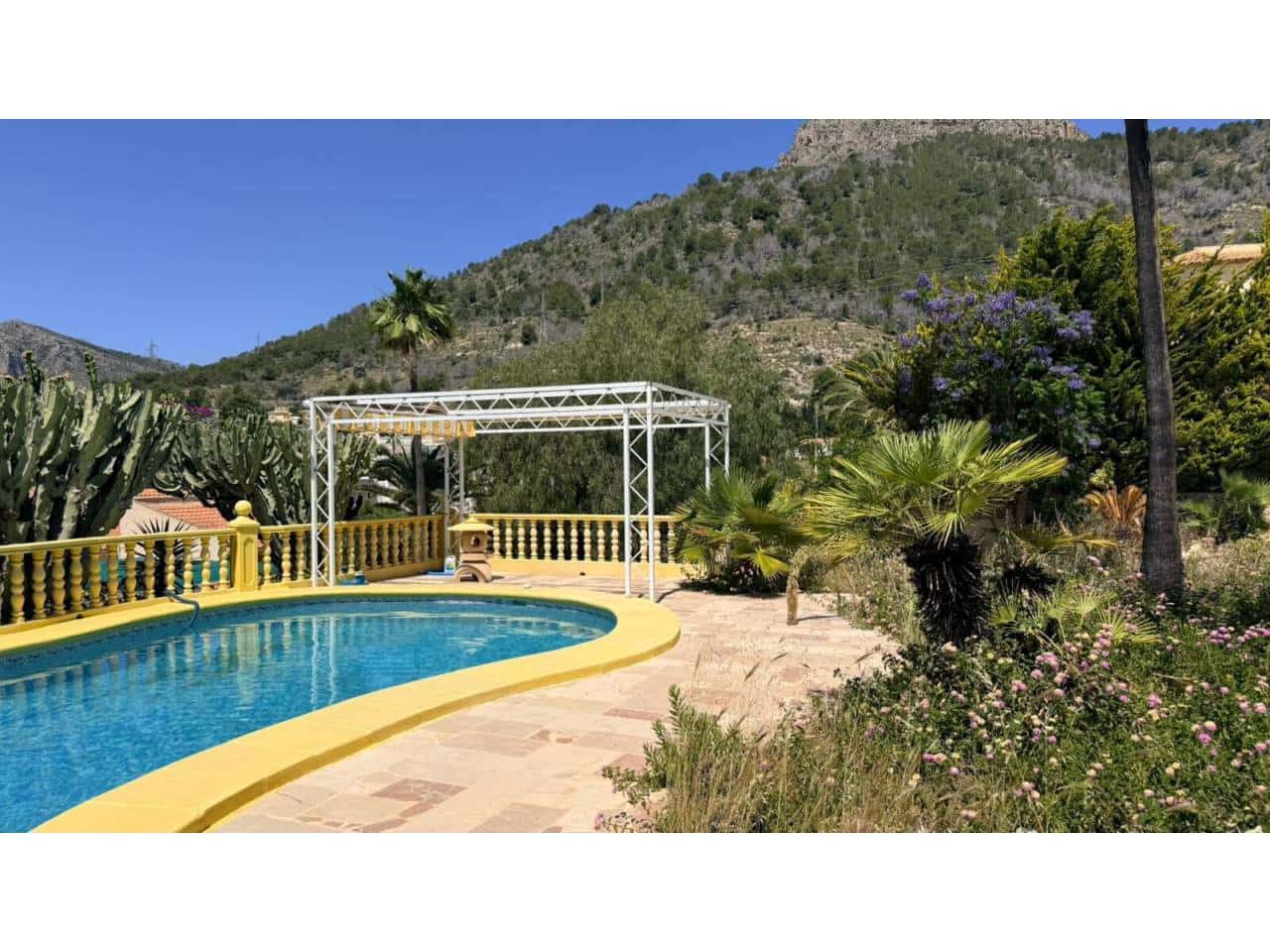 4 soveværelse Villa til salg i Calpe / Calp med swimmingpool garage - € 865.000 (Ref: 5774281)