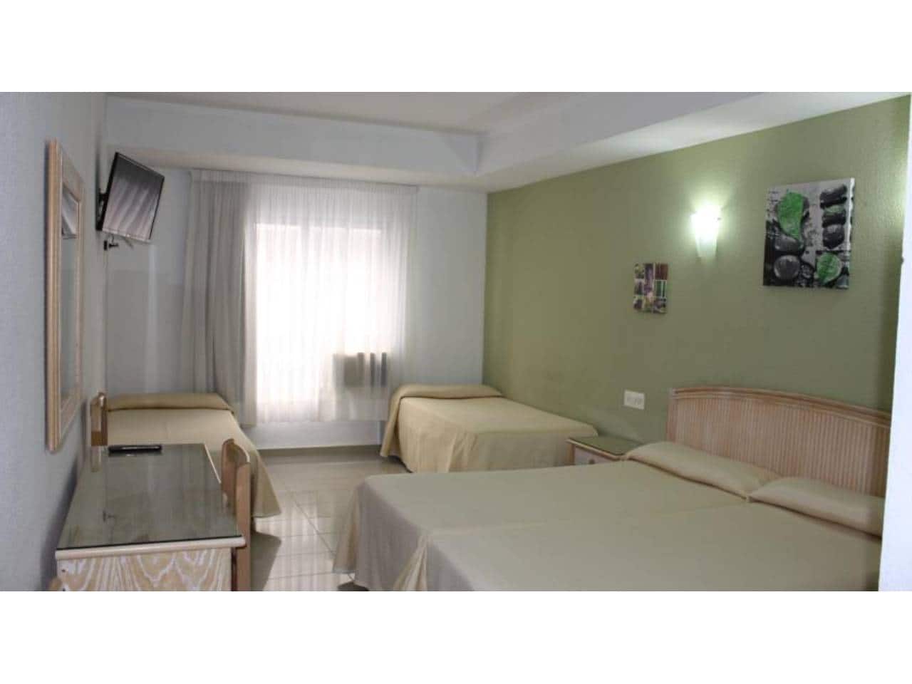 Hotel til salg i Gandia - € 8.700.000 (Ref: 5774389)