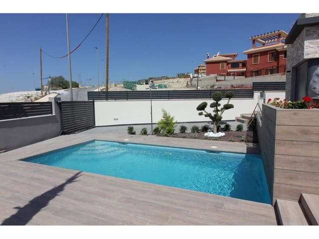 3 bedroom Villa for sale in Centro Urbano, Benidorm - € 730,000 (Ref: 6283258)