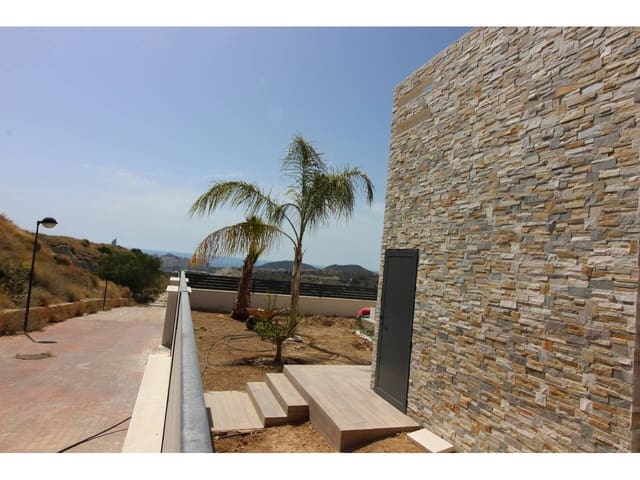 3 bedroom Villa for sale in Centro Urbano, Benidorm - € 730,000 (Ref: 6283258)