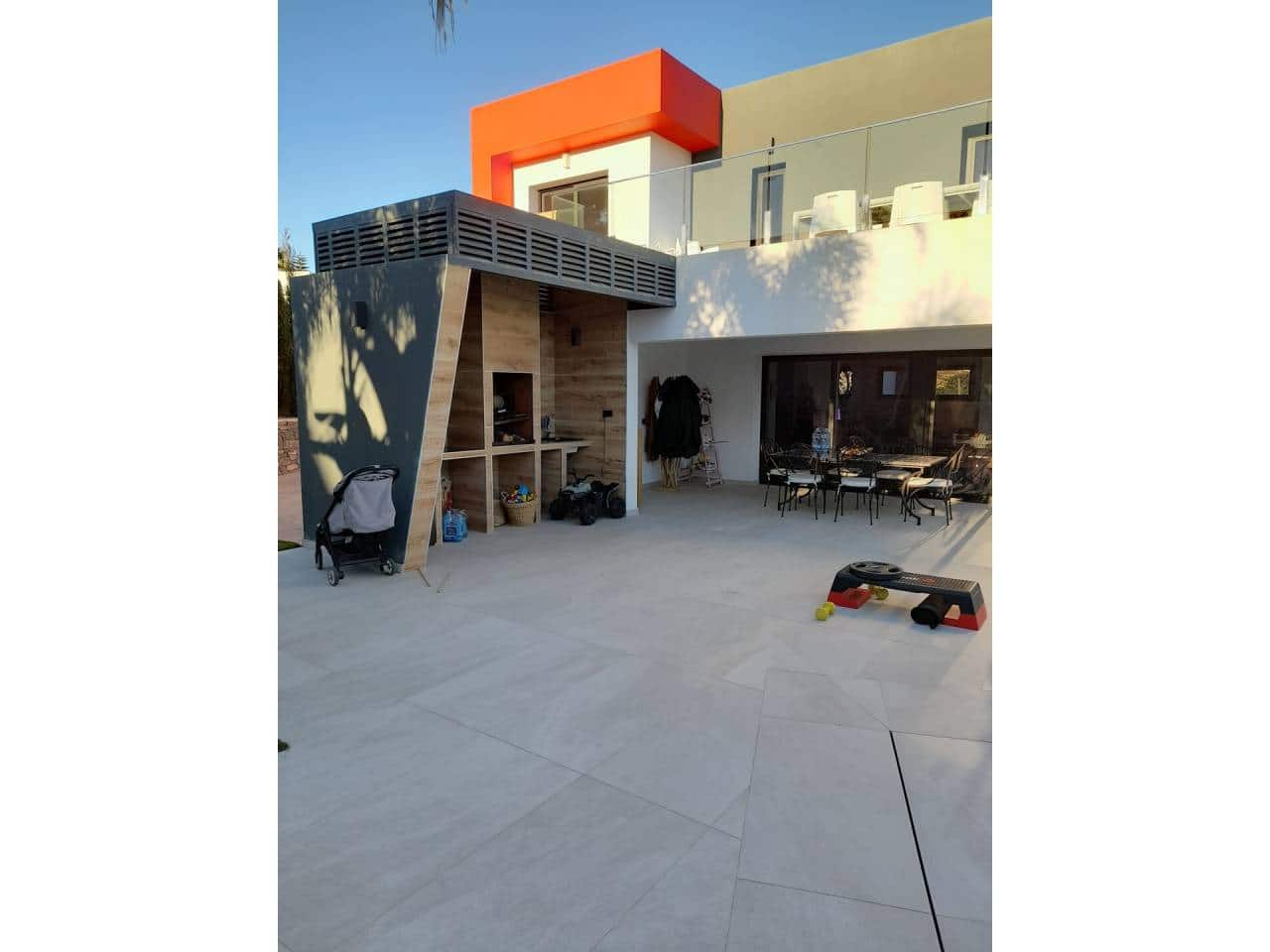 5 chambre Villa/Maison à vendre à Calpe / Calp avec piscine - 950 000 € (Ref: 6687870)