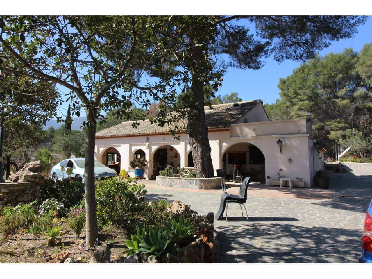 Maalaistalo myytävänä paikassa Benissa - 665 004 € (Ref: 6712579)