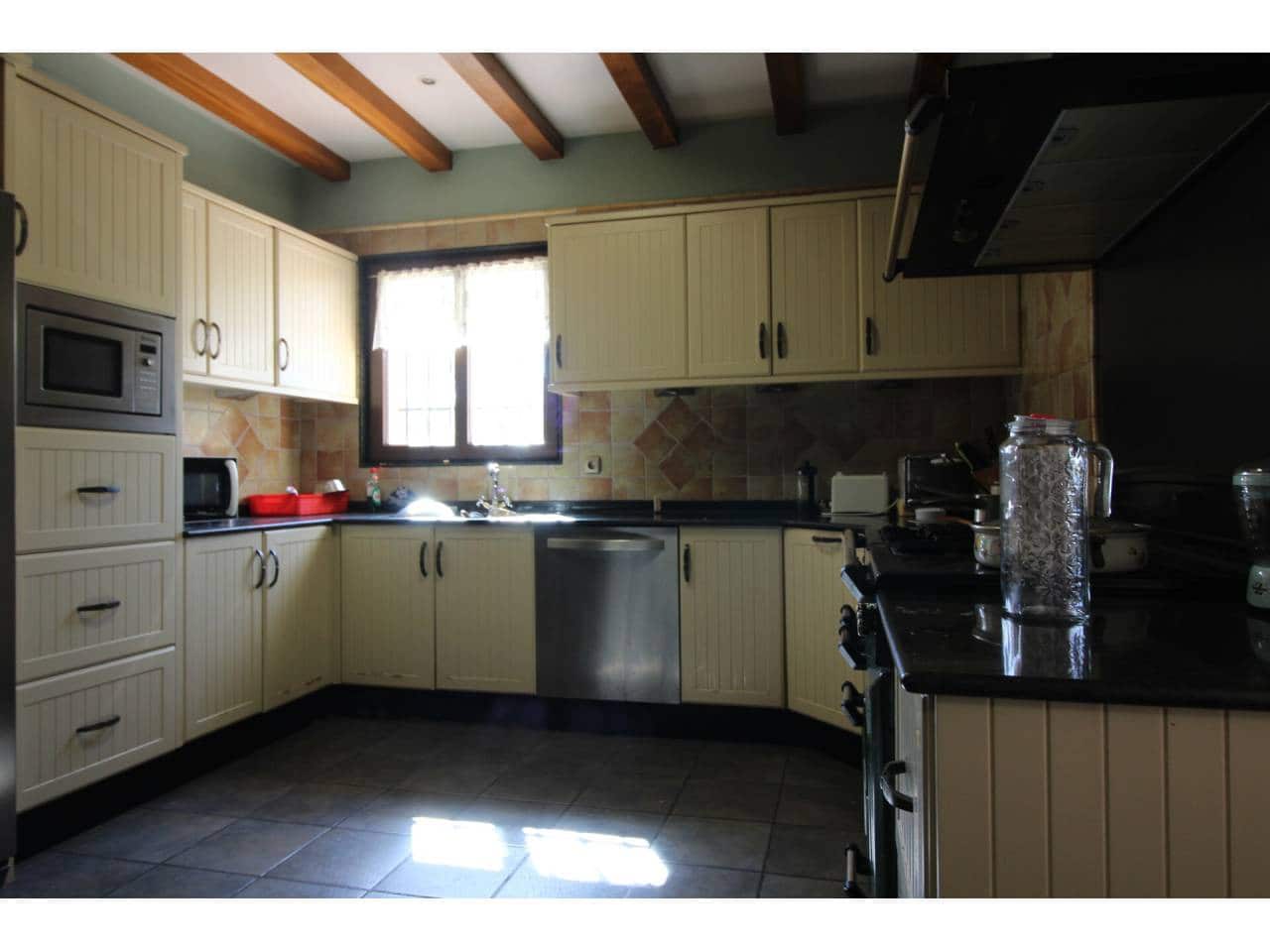 Maalaistalo myytävänä paikassa Benissa - 665 004 € (Ref: 6712579)