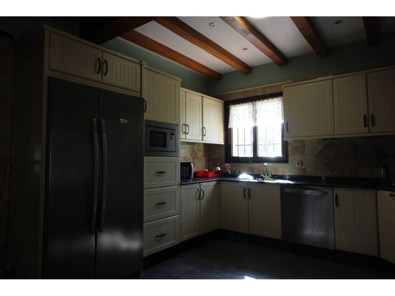 Maalaistalo myytävänä paikassa Benissa - 665 004 € (Ref: 6712579)