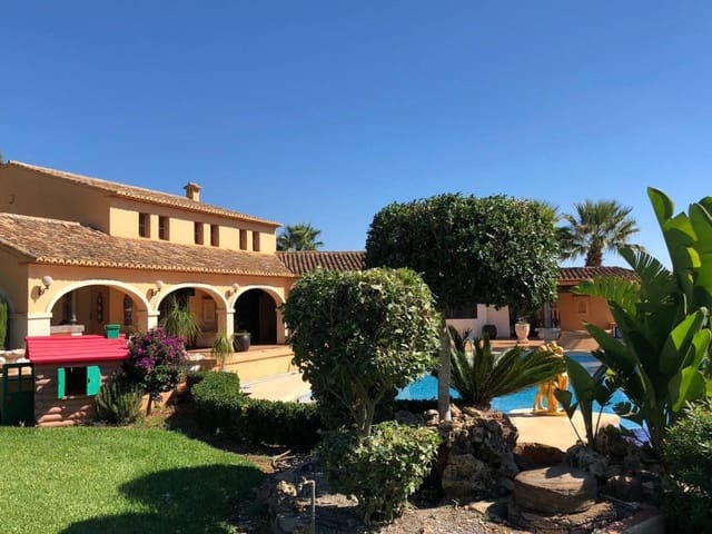 5 Zimmer Villa zu verkaufen in Benissa - 1.395.000 € (Ref: 6739638)