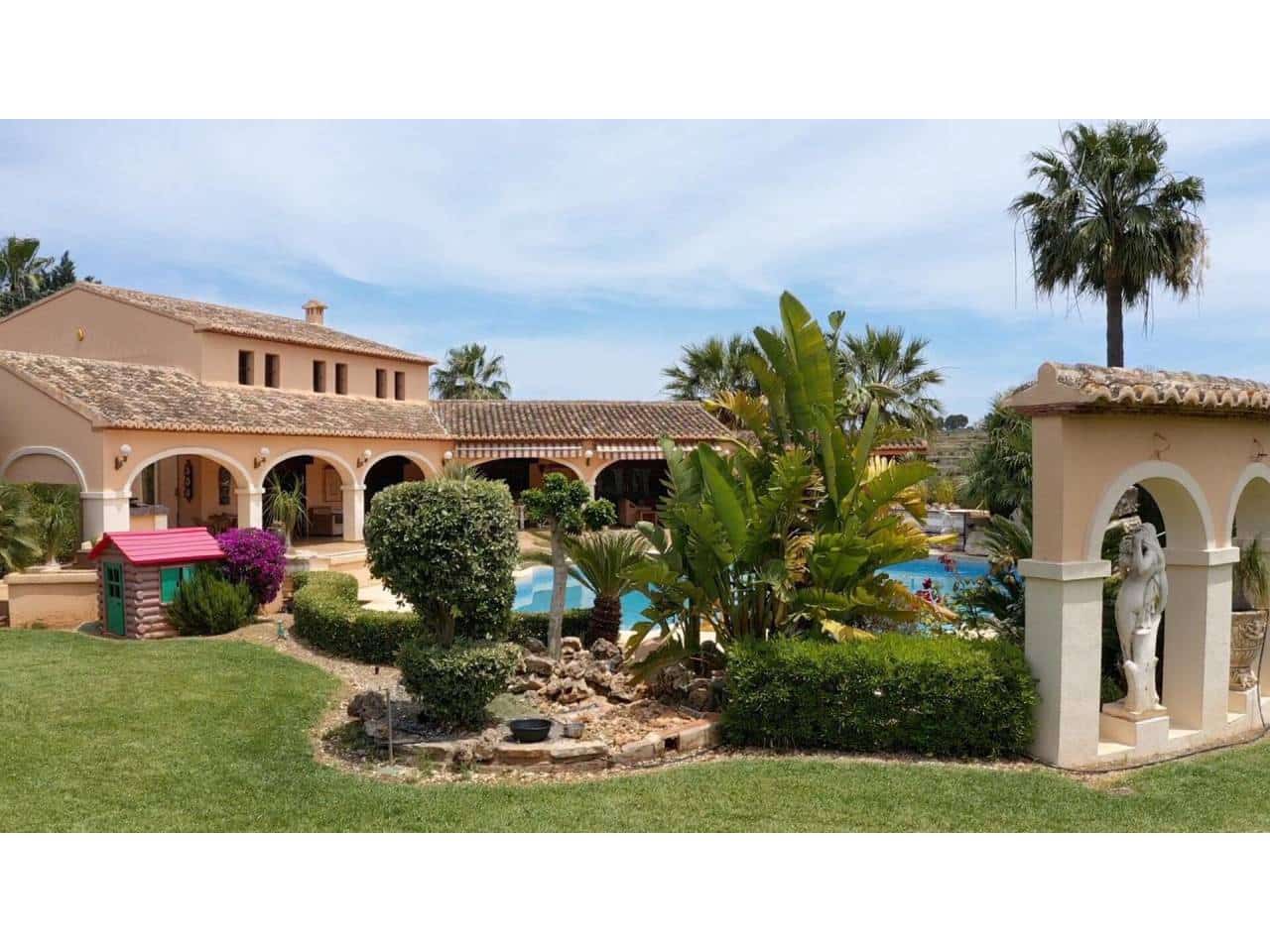 5 Zimmer Villa zu verkaufen in Benissa - 1.395.000 € (Ref: 6739638)