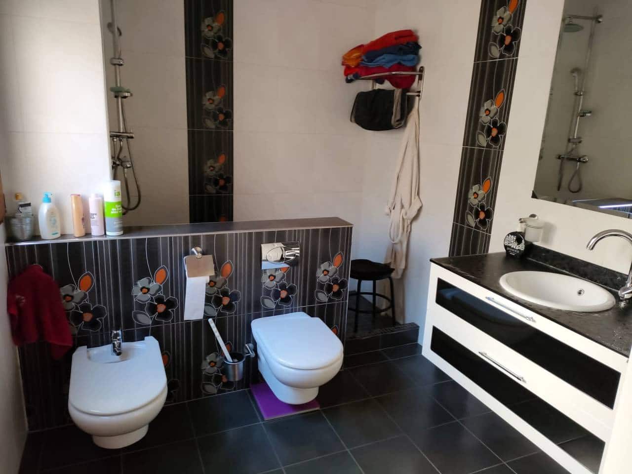 7 bedroom Townhouse for sale in Pego with garage - € 220,000 (Ref: 7051643)