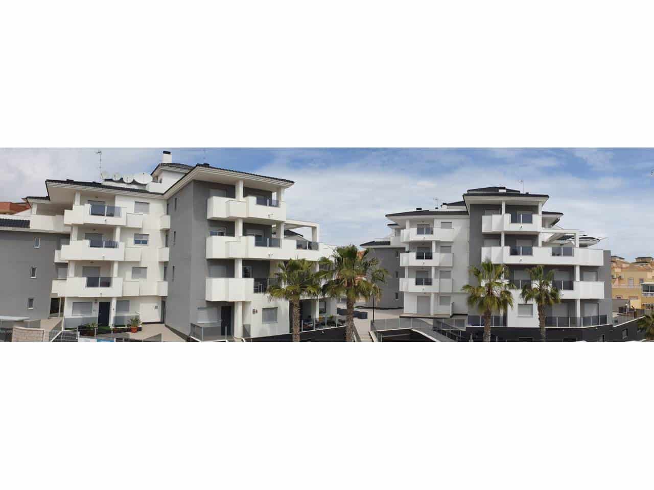 3 bedroom Flat for sale in Orihuela - € 234,000 (Ref: 7065249)