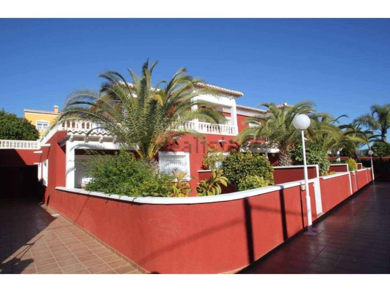 11 soveværelse Byhus til salg i Calpe / Calp - € 848.000 (Ref: 7084544)