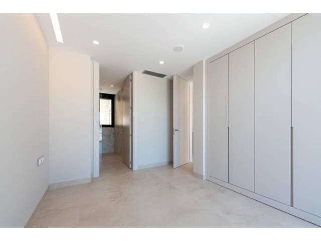 4 soveværelse Byhus til salg i Playa Levante, Benidorm - € 1.400.000 (Ref: 7094177)