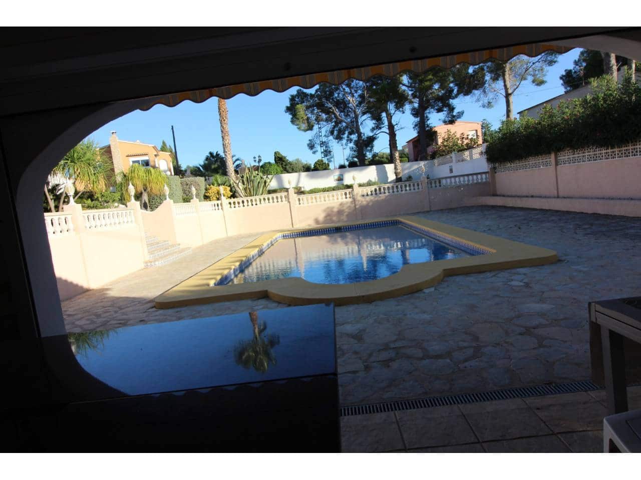 5 bedroom Villa for sale in Calpe / Calp with pool garage - € 785,000 (Ref: 7455593)