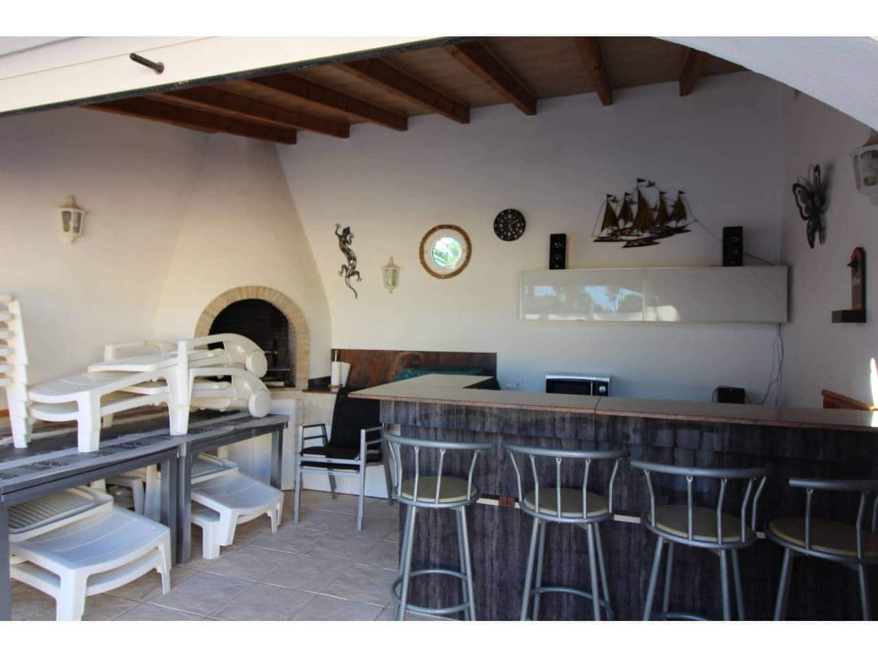 5 bedroom Villa for sale in Calpe / Calp with pool garage - € 785,000 (Ref: 7455593)