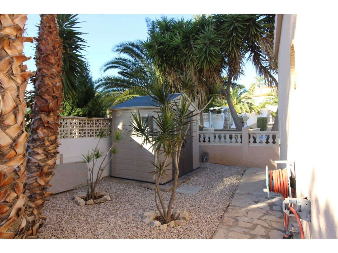 5 bedroom Villa for sale in Calpe / Calp with pool garage - € 785,000 (Ref: 7455593)