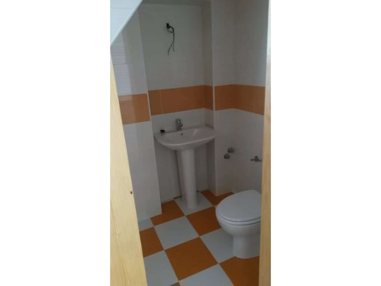 3 soveværelse Byhus til salg i Orihuela med garage - € 120.000 (Ref: 7536383)