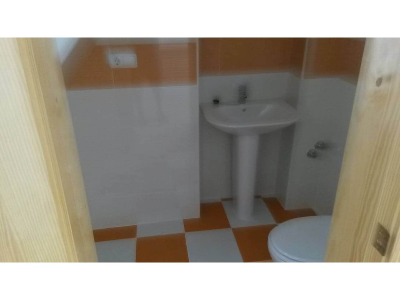 3 soveværelse Byhus til salg i Orihuela med garage - € 120.000 (Ref: 7536383)