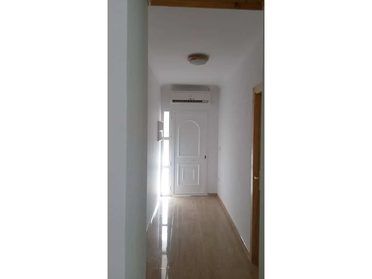 3 soveværelse Byhus til salg i Orihuela med garage - € 120.000 (Ref: 7536383)