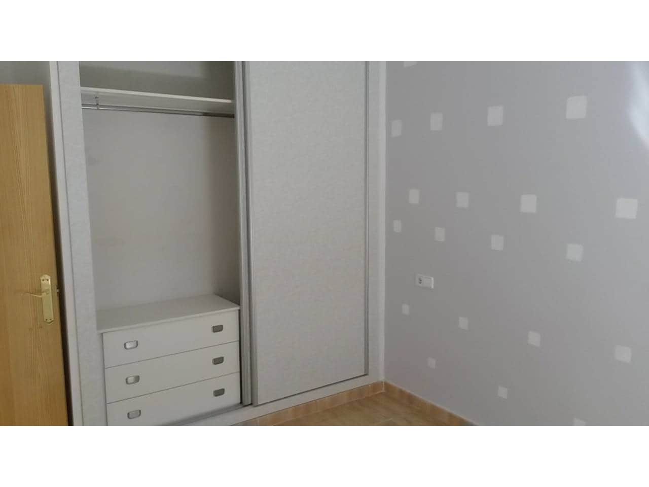 3 soveværelse Byhus til salg i Orihuela med garage - € 120.000 (Ref: 7536383)