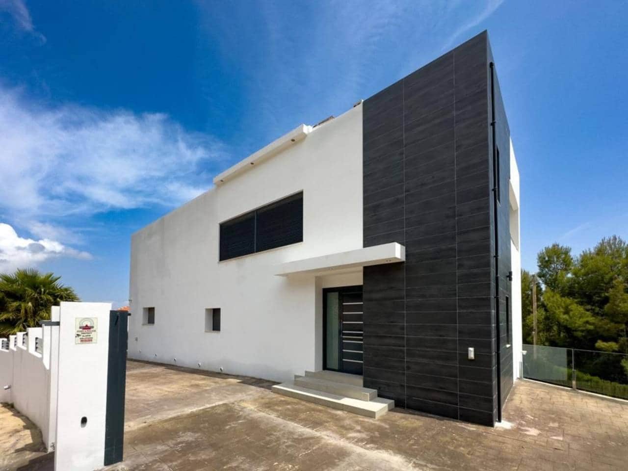 5 soveværelse Byhus til salg i Calpe / Calp - € 875.000 (Ref: 7618076)