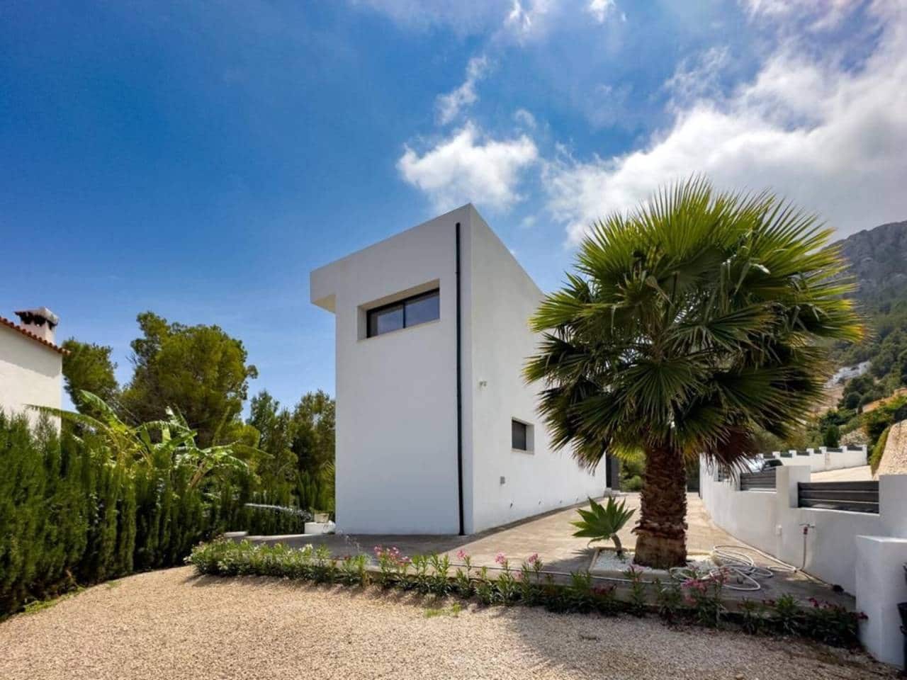 5 soveværelse Byhus til salg i Calpe / Calp - € 875.000 (Ref: 7618076)
